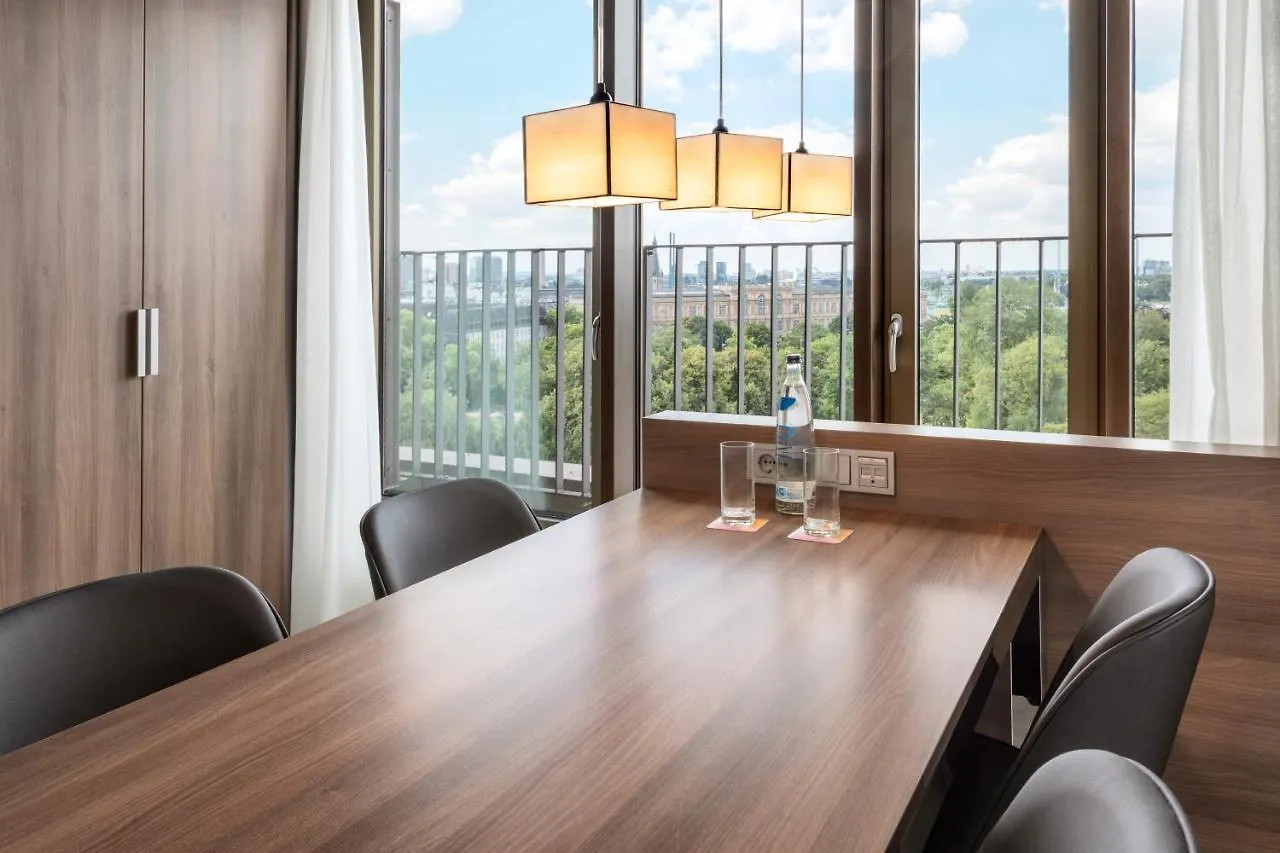 Melia Dusseldorf Hotel 4*,