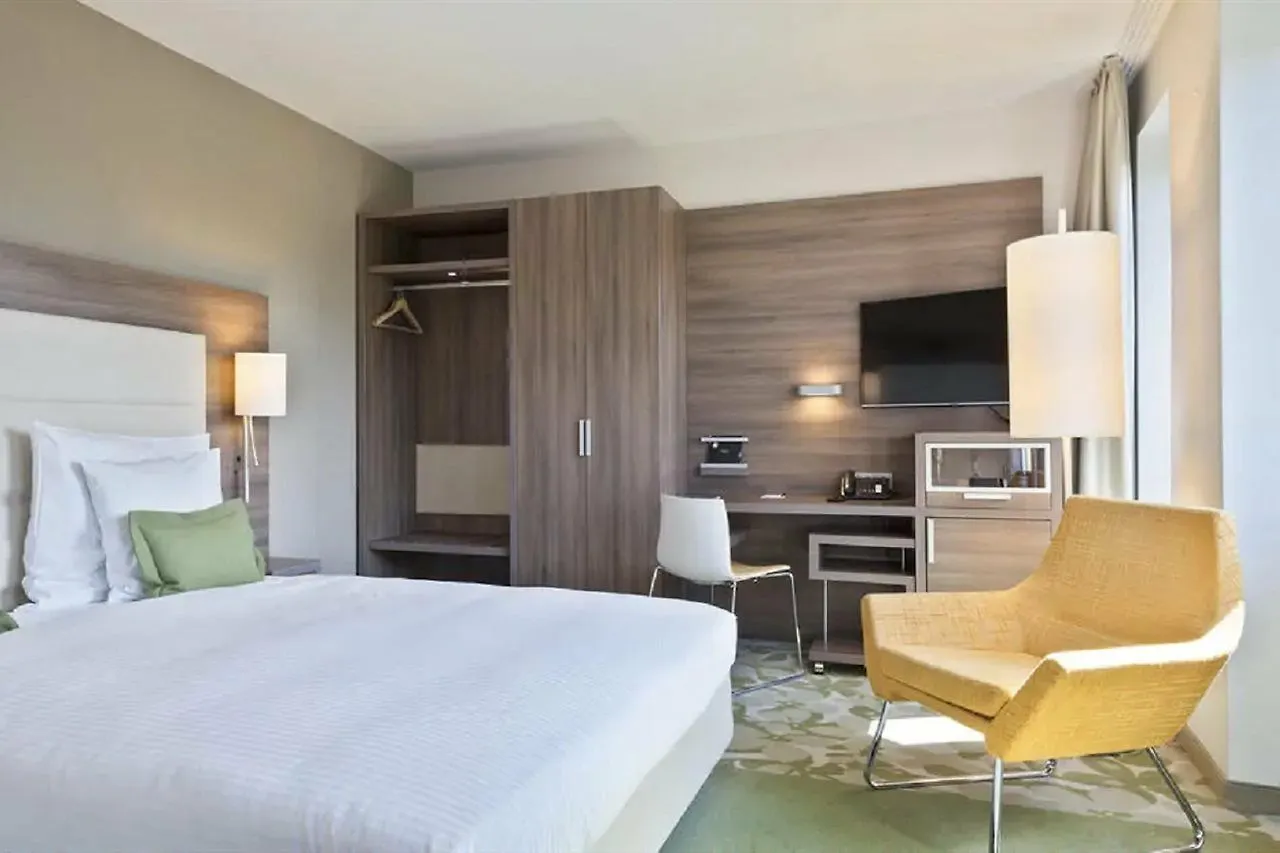 Melia Dusseldorf Hotel 4*,